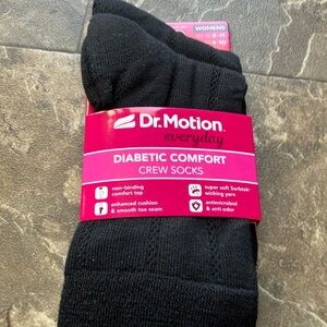 FINAL PRICE! BNWT Womens 2 Pair Dr. Motion Diabetic Comfort Crew Socks